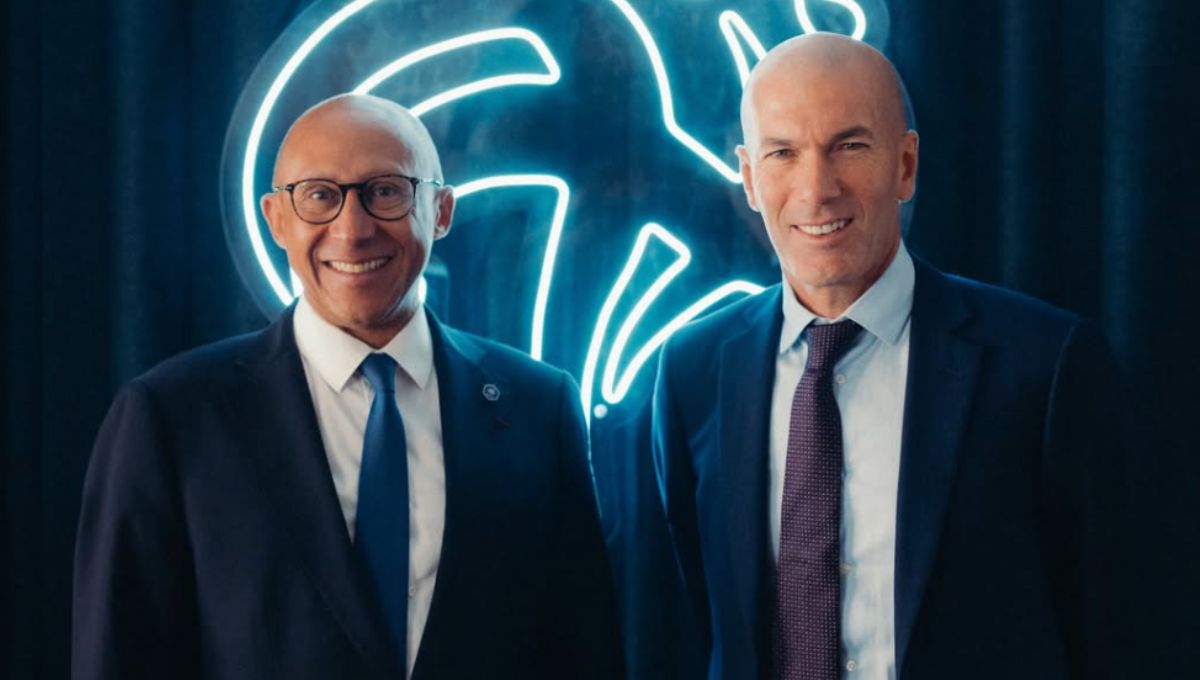 Francia presenta a Zidane como nuevo entrenador rumbo al Mundial 2030