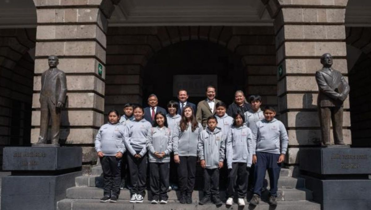 Gobernador Joaquín Díaz Mena lleva talento yucateco a la SEP en CDMX