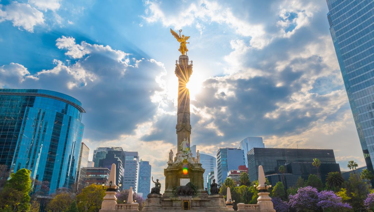 Hombre perdió la vida por intoxicación tras los festejos en el Ángel de la Independencia