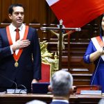 Keiko Fujimori rinde protesta como nueva presidenta de Perú
