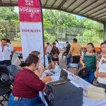 Habitantes de Chichimilá reciben apoyo de Indemaya para realizar trámites y acceder a servicios