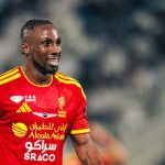 Julián Quiñones se reencuentra con el gol en Arabia Saudita
