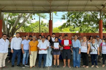Más de siete mil yucatecos avanzan en alfabetización y conclusión de estudios básicos